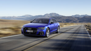 Wheels Reviews 2022 Audi S 8 Ultra Blue EU Spec Dynamic Front 1