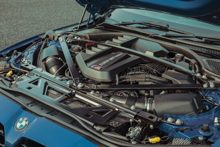 Motor Reviews BMW M 3 Engine