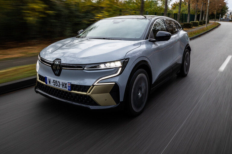 Wheels Reviews 2022 Renault Megane E Tech Electric Grey EU Spec Dynamic Road 2 Front