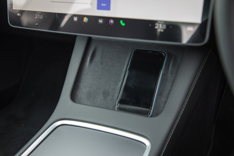 Wheels Reviews 2022 Tesla Model 3 Deep Blue Metallic Australia Detail Front Charging Pad S Rawlings