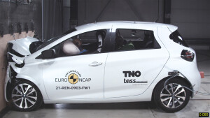 2021 Renault ZOE Euro NCAP Crash Test 4