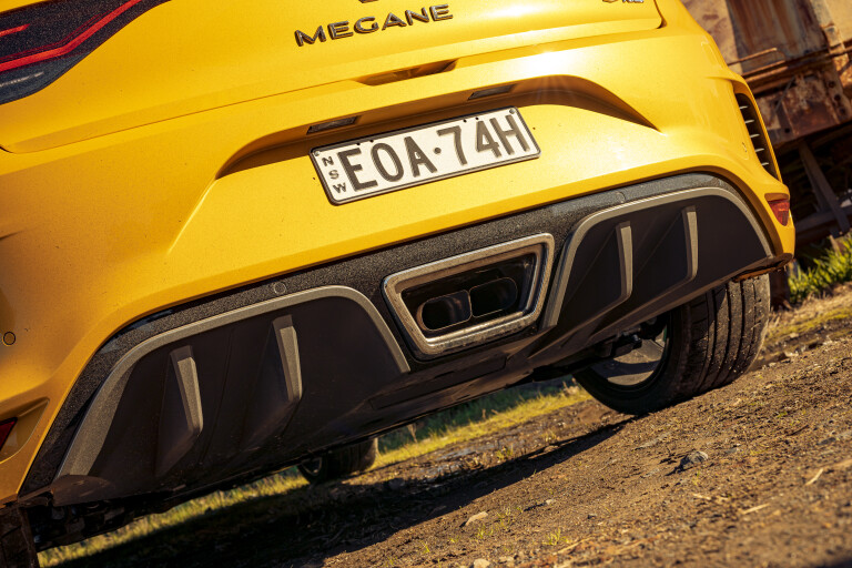 Motor Reviews 2021 Renault Megane RS 300 Trophy EDC Detail 2