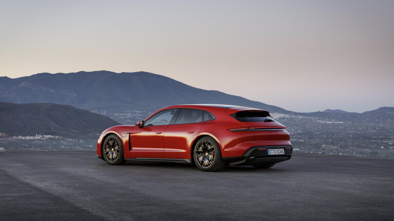 2022 Porsche Taycan GTS S Port Turismo 2
