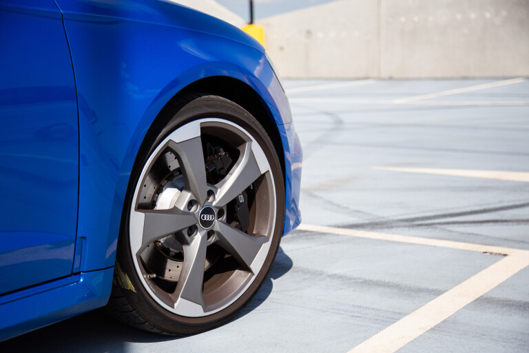 Motor Reviews Audi RS 3 Wheels