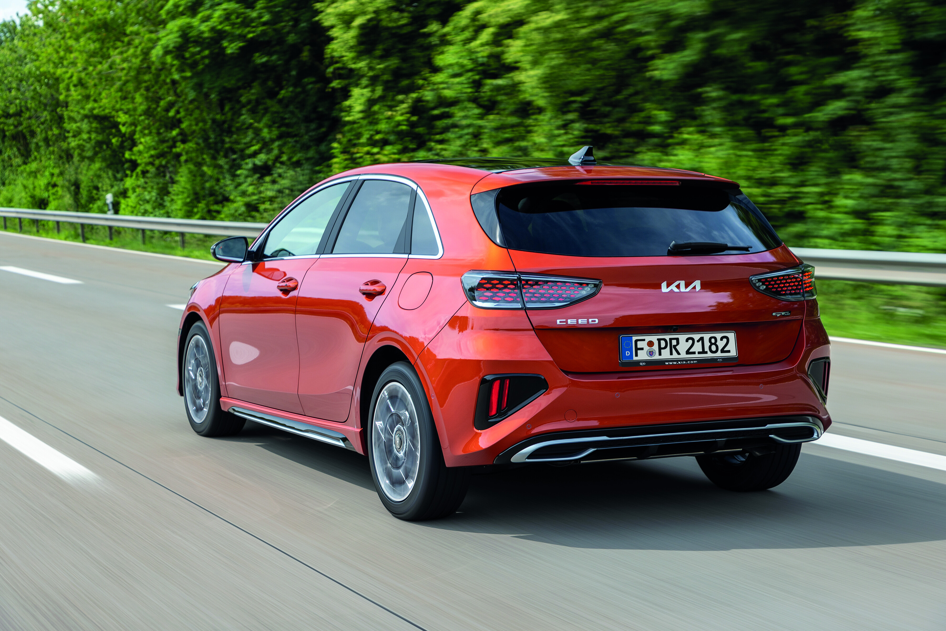 2022 Kia Ceed facelift revealed for UK