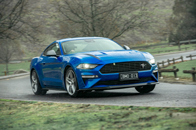 Ford Mustang 2 3 3