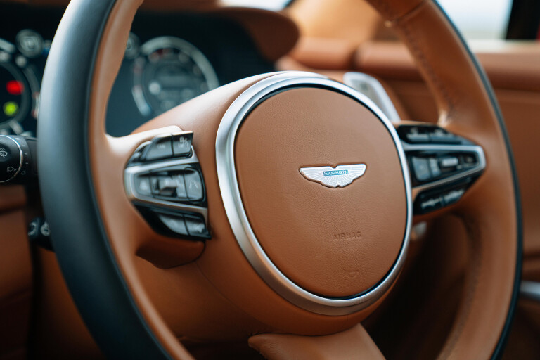Wheels Reviews 2021 Aston Martin DBX Steering Wheel