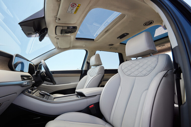 Wheels Reviews 2021 Hyundai Palisade Highlander Steel Graphite Interior Front Seat Design Australia
