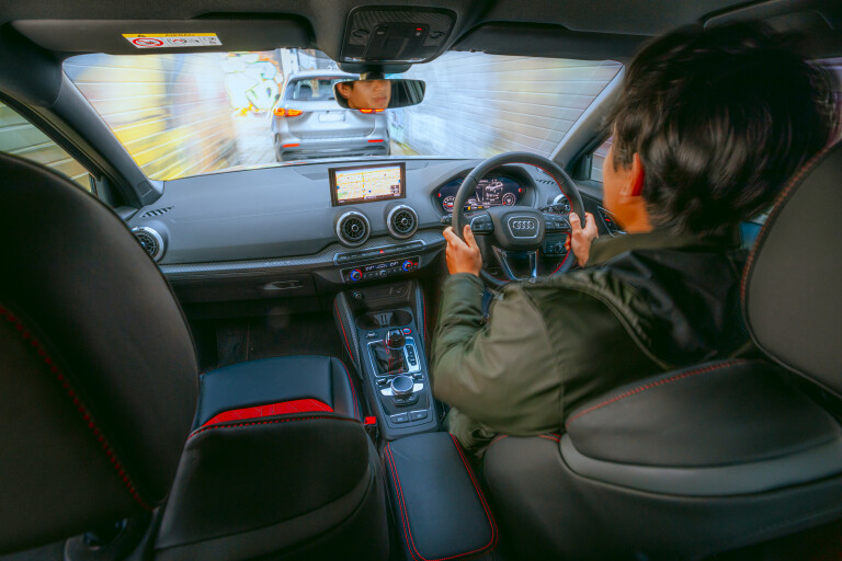 Motor Features Audi SQ 2 Interior 12