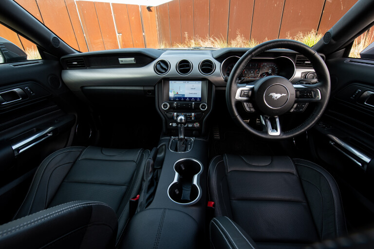 Motor Reviews 2021 Ford Mustang GT Auto Interior Central