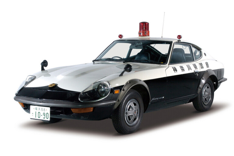 Nissan Fairlady 240Z police