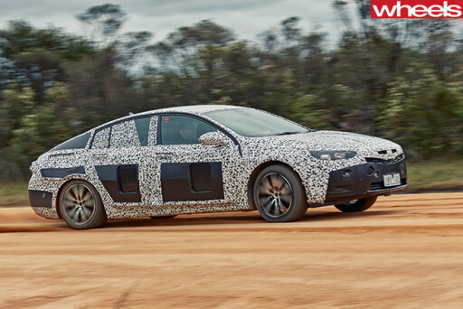 2018-Holden -Commodore -sand -driving