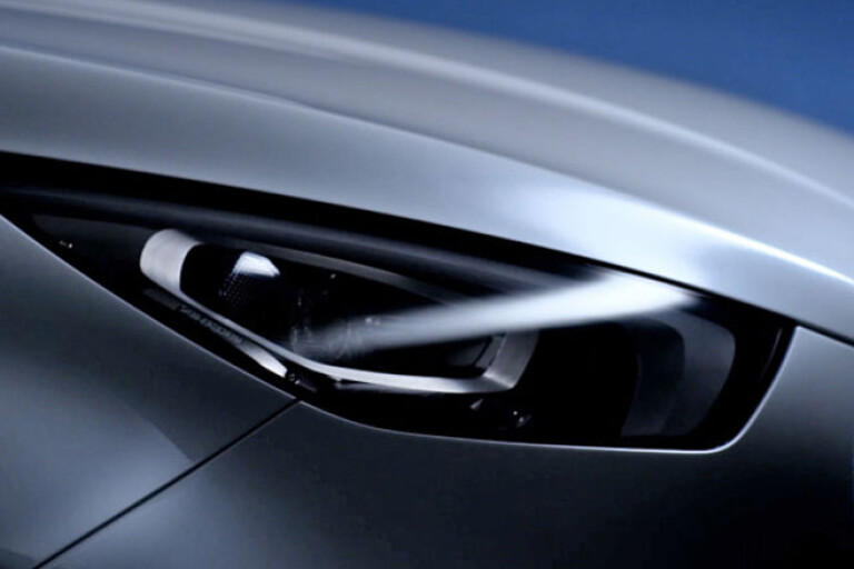 Mercedes-Benz utility headlight