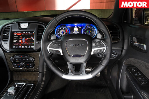 Chrysler 300 SRT dashboard