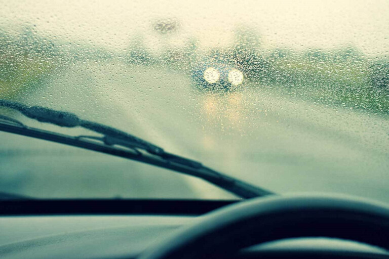 WC 1006 Advice Driving In The Rain Tips Main Jpg