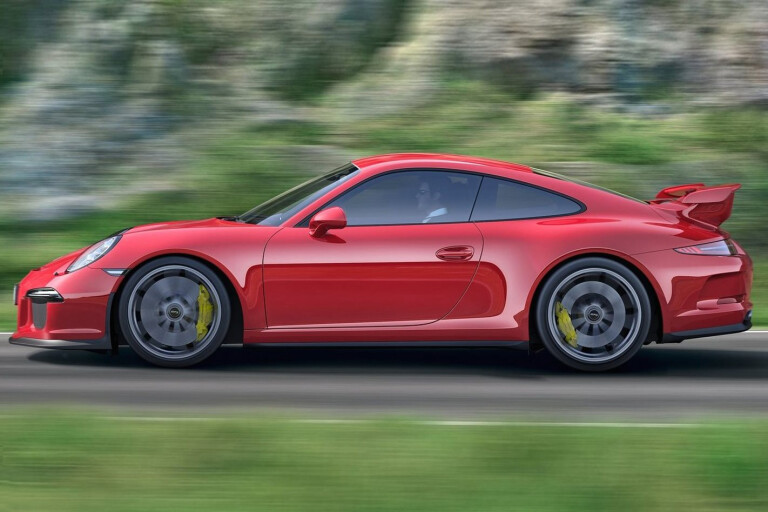 Porsche 911 R one for the purists