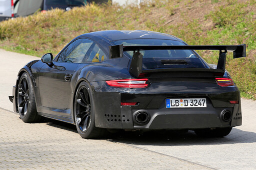 Porsche 911 GT2 nears production, 500kW+ on board