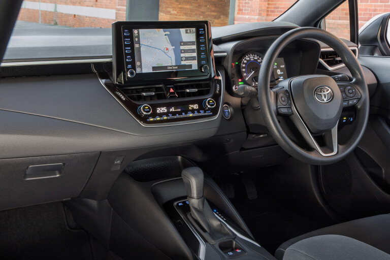 2018 Toyota Corolla Ascent Sport interior