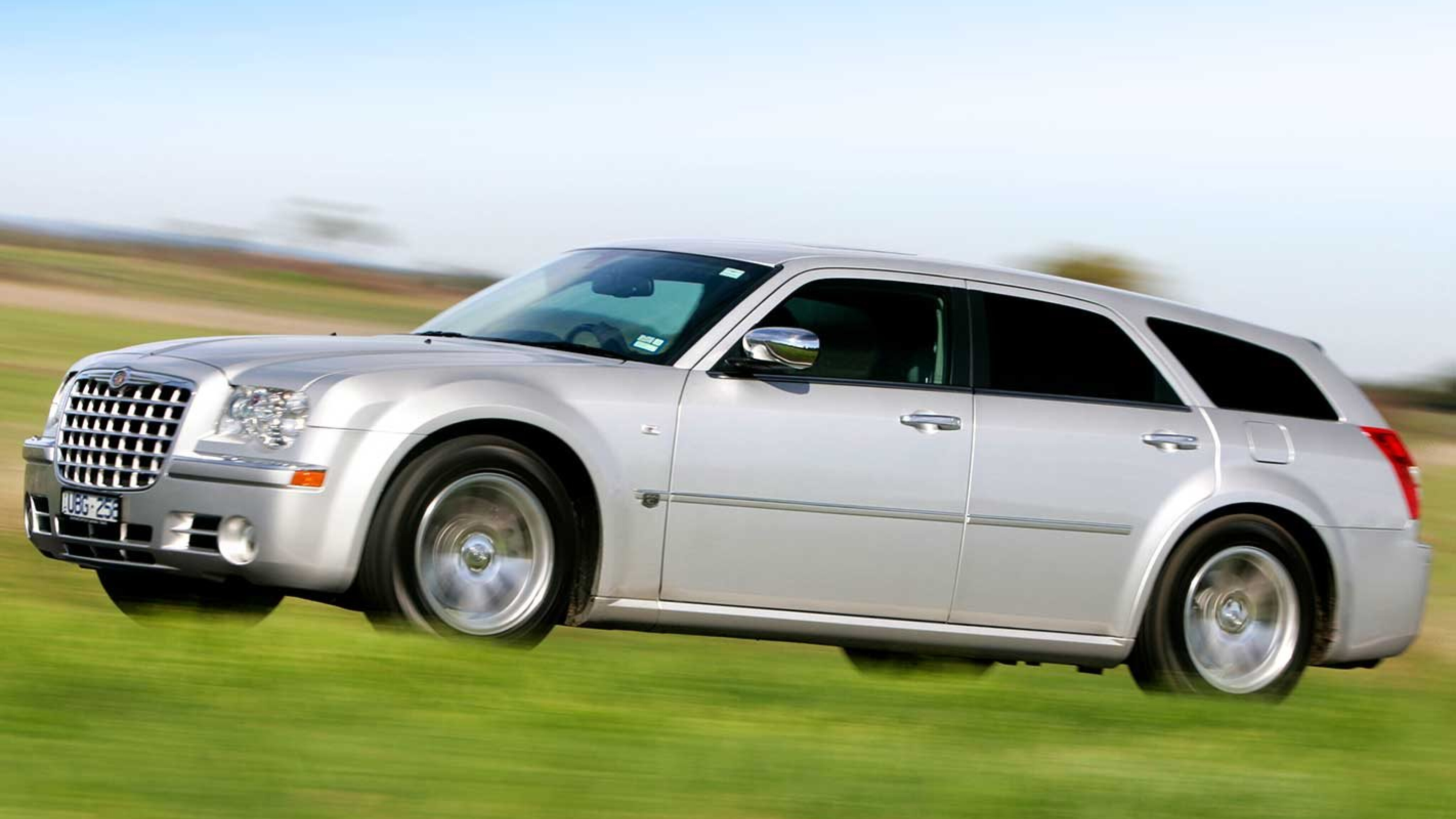2006 Chrysler 300C Touring review