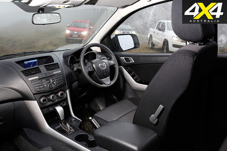 Mazda -bt 50-cabin