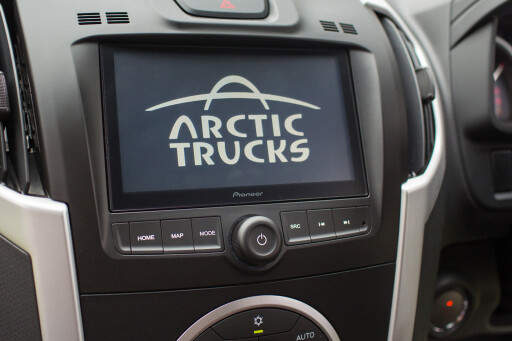 Isuzu D Max Arctic Truck AT35 electronics
