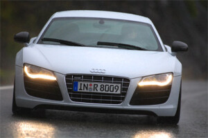 2009 Audi R8 V10 Review