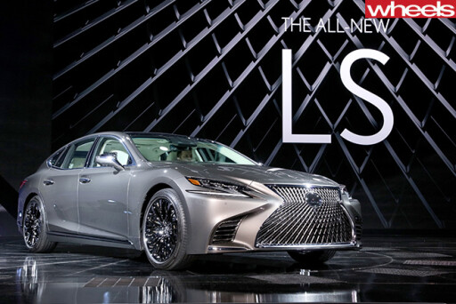 2018-Lexus -LS-500-at -Detroit -Motor -Show