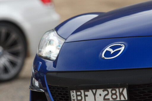 2008-Mazda-RX-8-GT-headlight.jpg