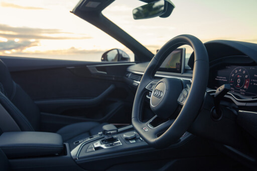 2017 Audi S5 Cabriolet steering wheel