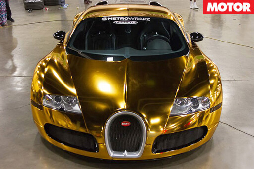 Gold bugatti veyron