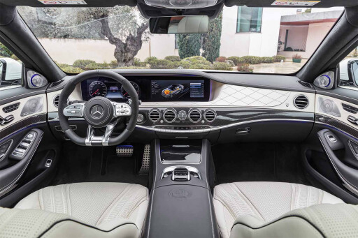 2018 Mercedes-AMG S63 interior