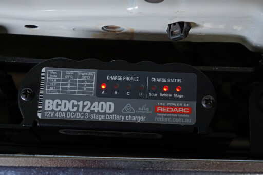 Redarc-BCDC1240D-Charger-battery.jpg