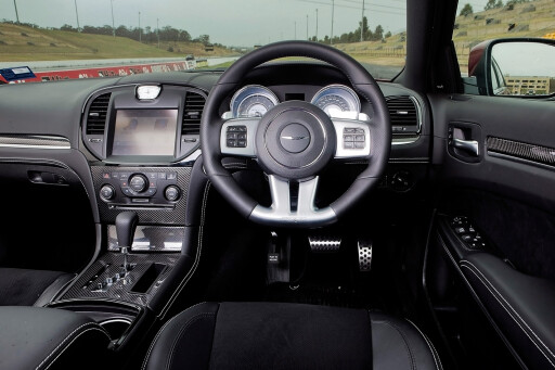 2012-Chrysler-300-SRT8-interior.jpg
