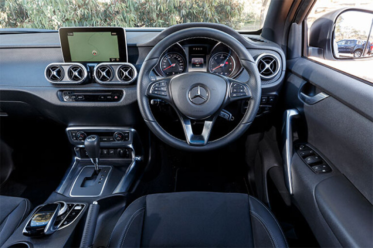 2018 Mercedes-Benz X-Class interior