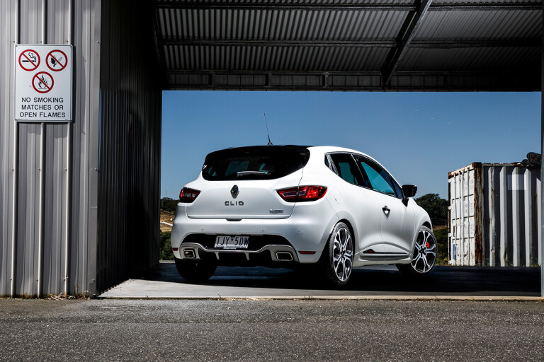 Renault Clio Rs 220 Trophy Shelter Jpg