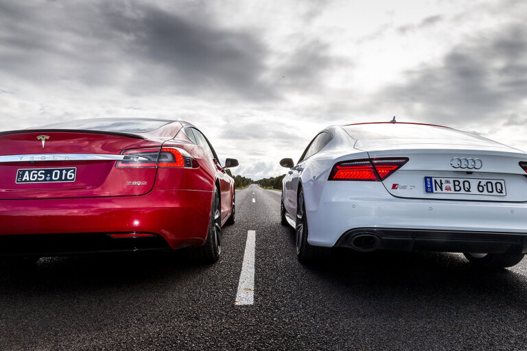 Tesla P90D vs Audi RS7 Performance