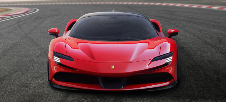 2020 Ferrari SF90 Stradale revealed