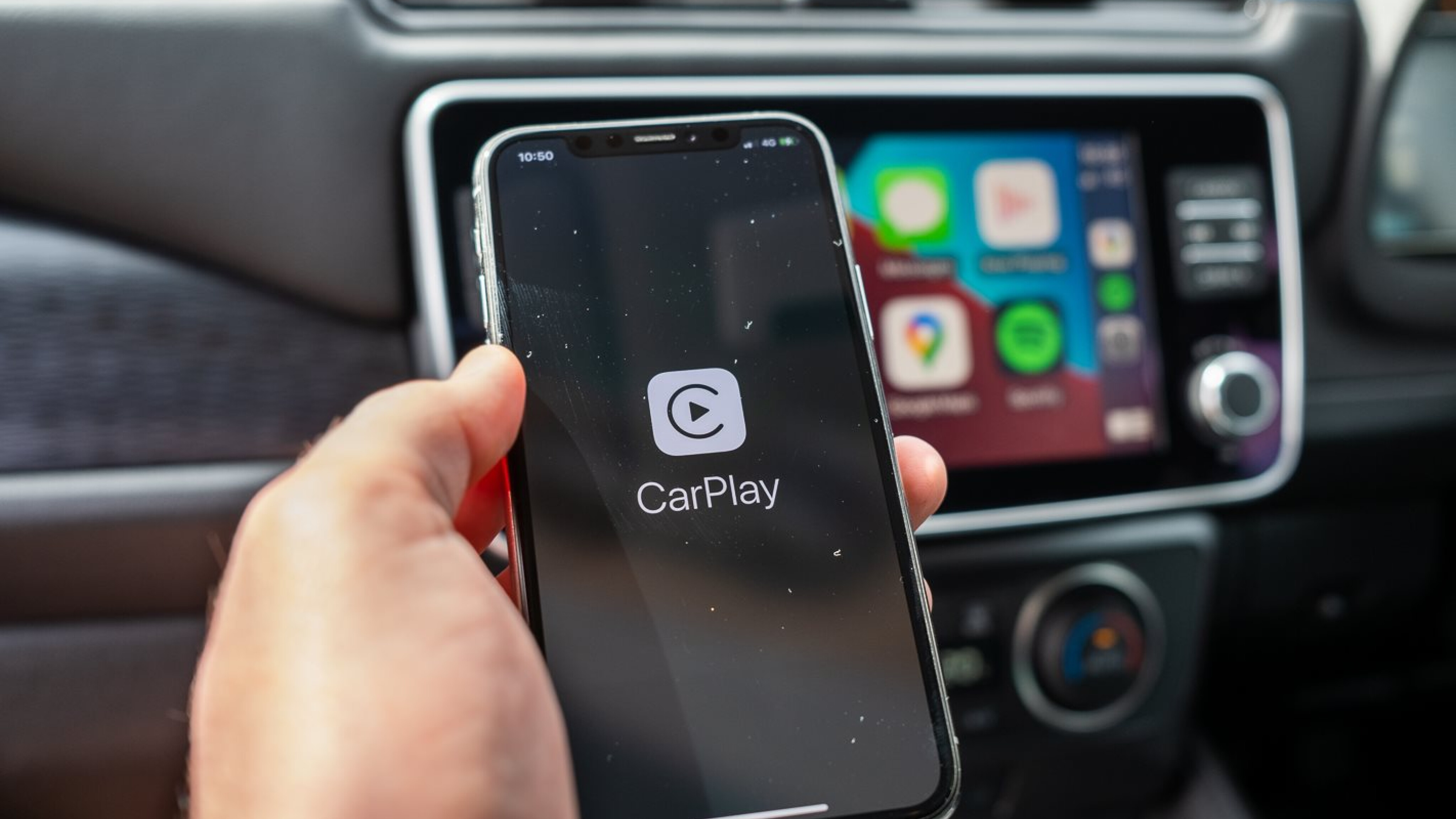 Apple CarPlay iOS 14 tested and reviewed