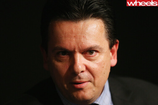 Xenophon -calls -for -car -makers -to -be -punished -on -incorrect -fuel -figures