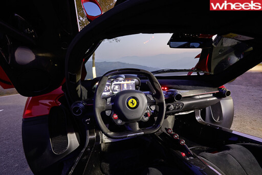 Ferrari -La -Ferrari -steering -wheel -interior
