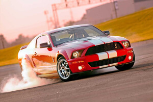 2006 Ford Shelby GT500 review classic MOTOR