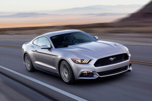 2015 Ford Mustang GT V8 test drive review