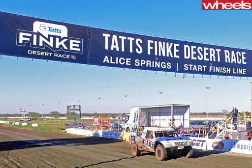 Toby -Price -Finke -Desert -Race -2016
