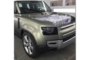2020 Land Rover Defender front spied