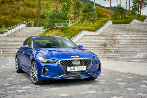 2018-Hyundai-Genesis-G70-front.jpg