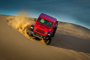 Jeep Gladiator Mojave in the Nevada sand dunes