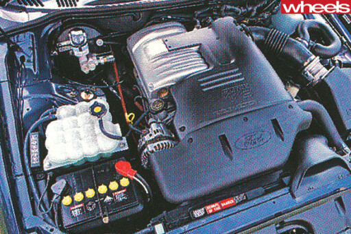 Ford -XR8-engine
