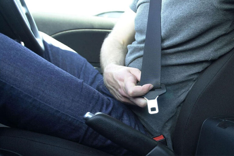 Seatbelt buckle