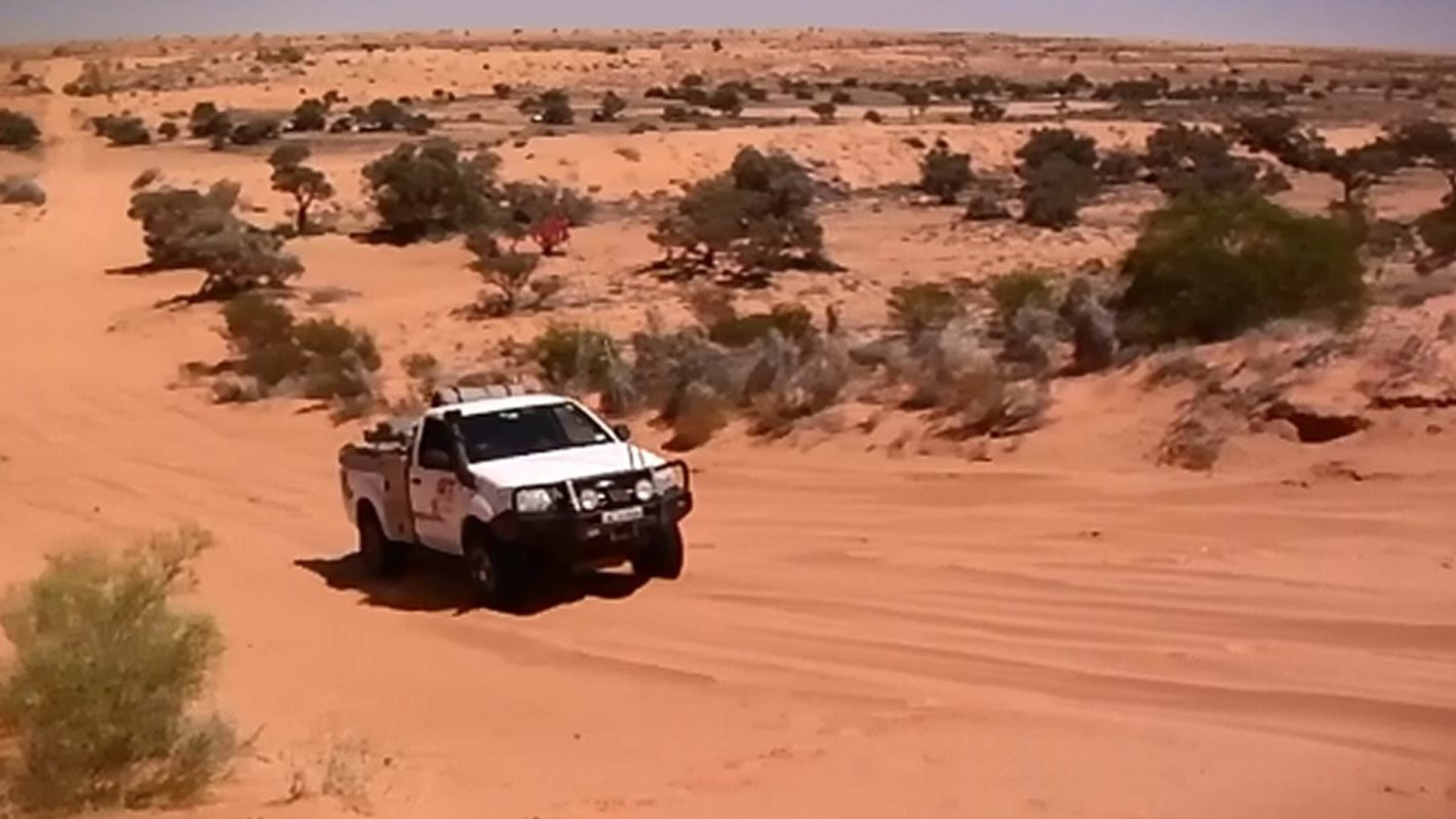4x4 tips: Sand driving - Drive