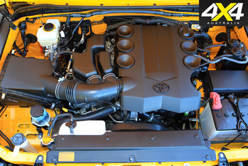 Toyota FJ Cruiser engine
